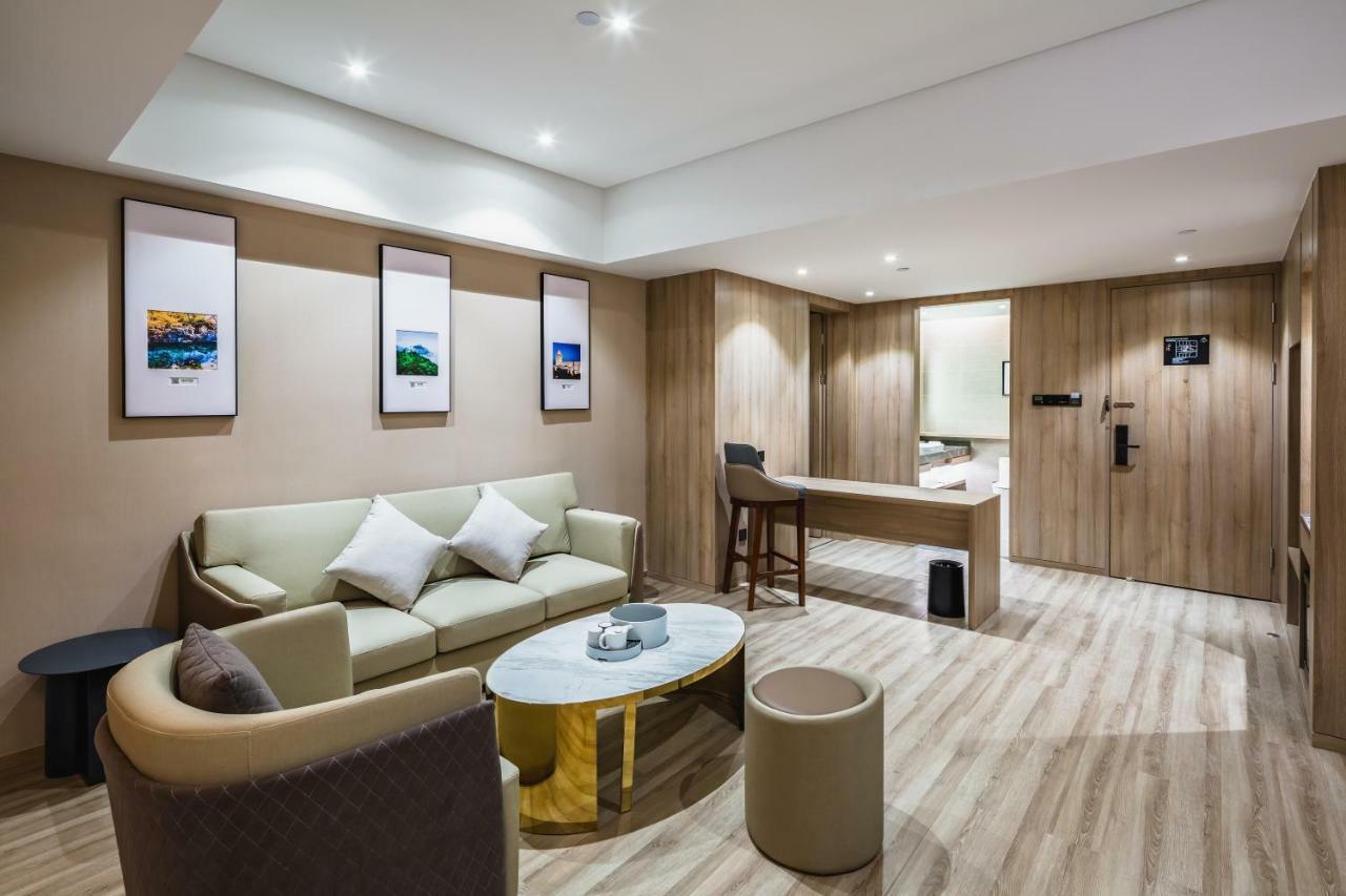Atour Hotel Jinan Exterior photo