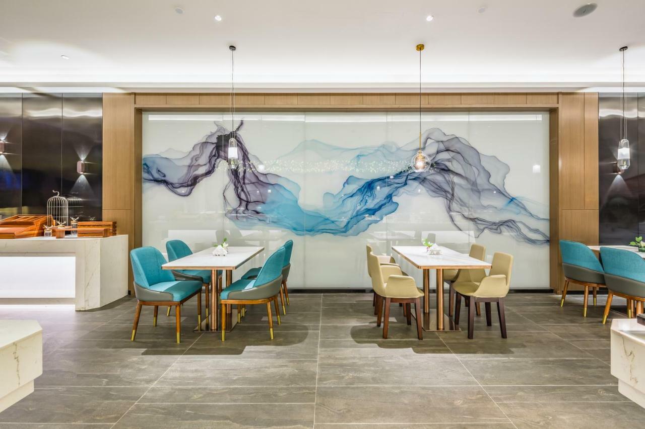 Atour Hotel Jinan Exterior photo