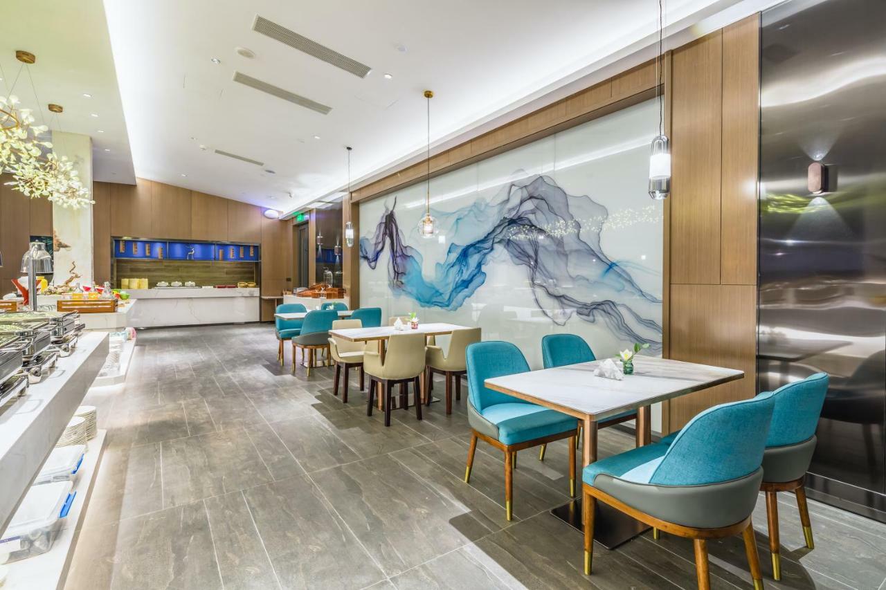 Atour Hotel Jinan Exterior photo